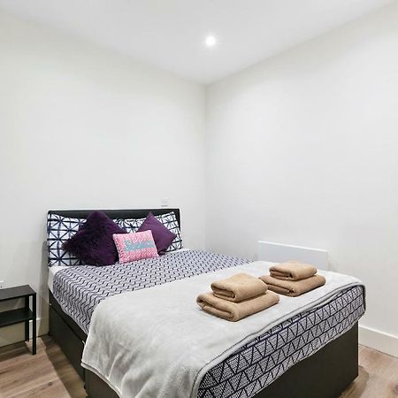 Mondial Apartments At Heathrow Harmondsworth Exteriér fotografie