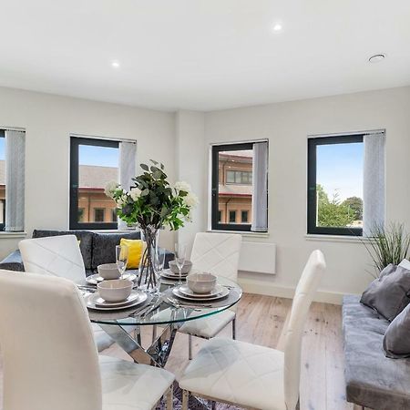 Mondial Apartments At Heathrow Harmondsworth Exteriér fotografie