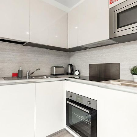 Mondial Apartments At Heathrow Harmondsworth Exteriér fotografie