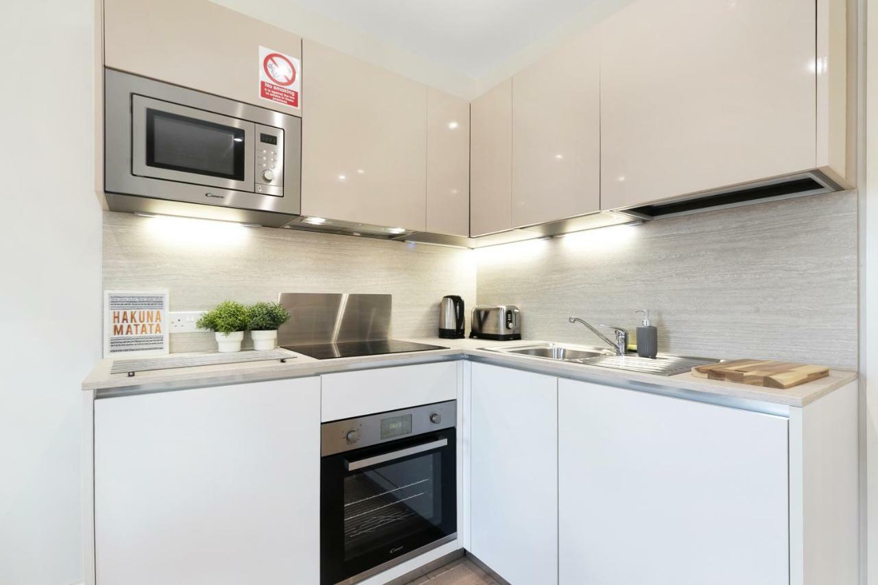 Mondial Apartments At Heathrow Harmondsworth Exteriér fotografie