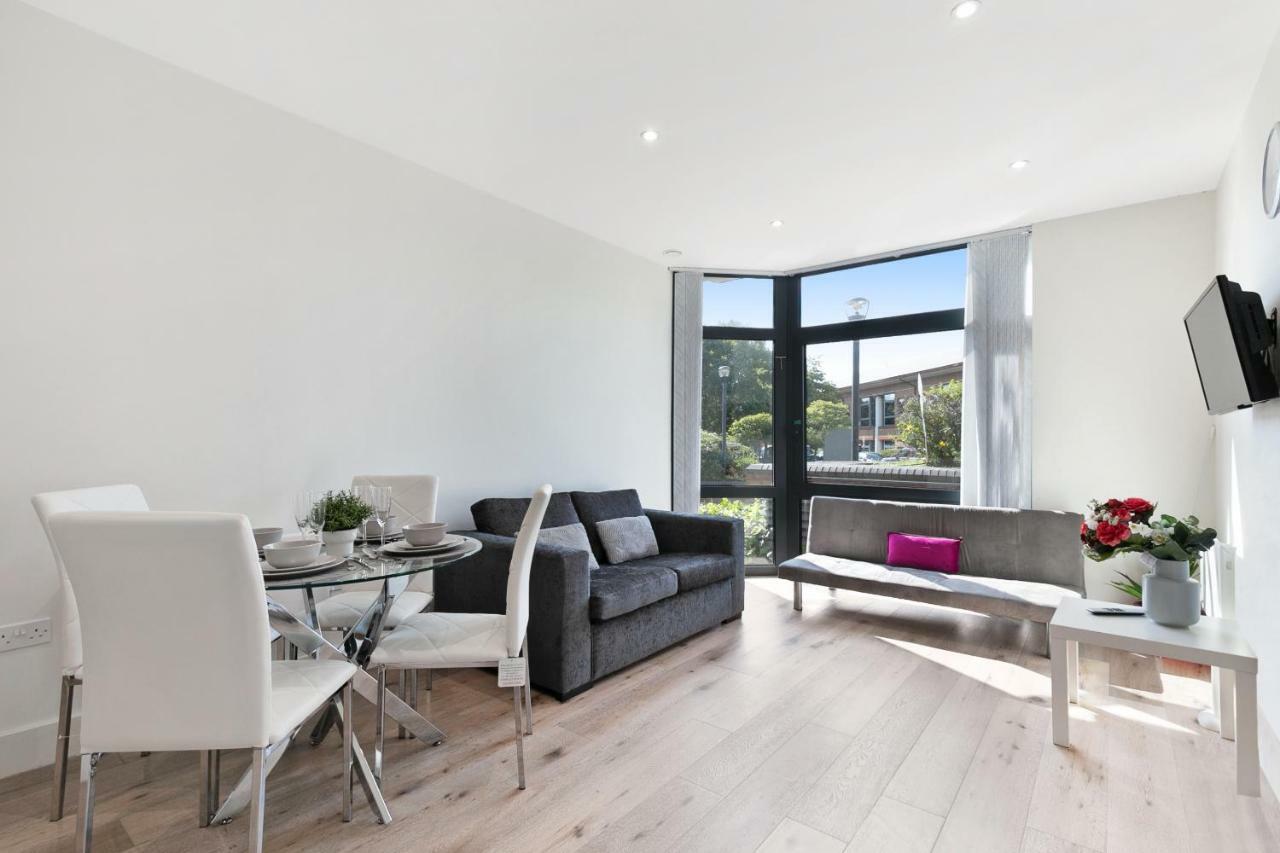 Mondial Apartments At Heathrow Harmondsworth Exteriér fotografie