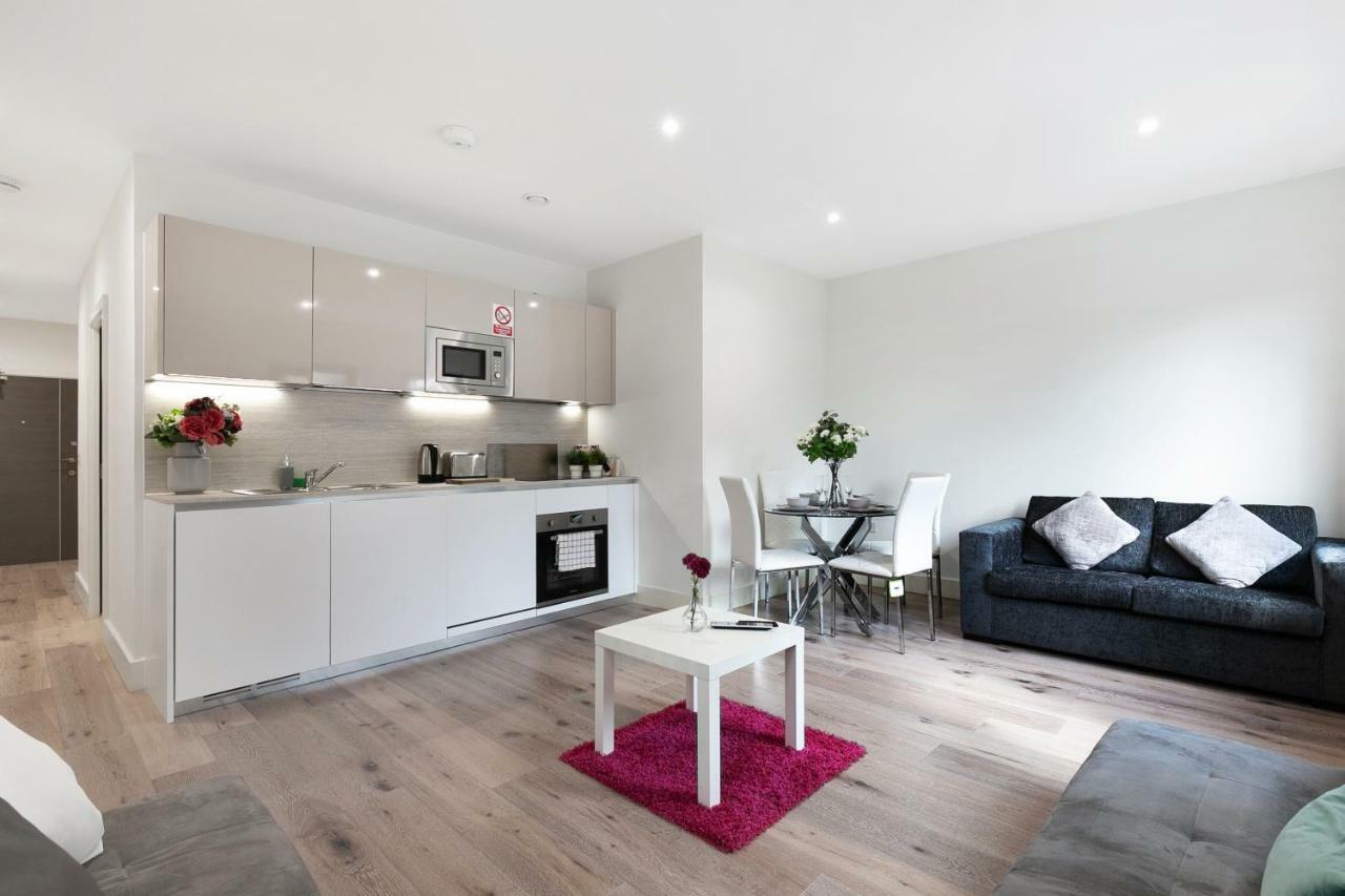 Mondial Apartments At Heathrow Harmondsworth Exteriér fotografie