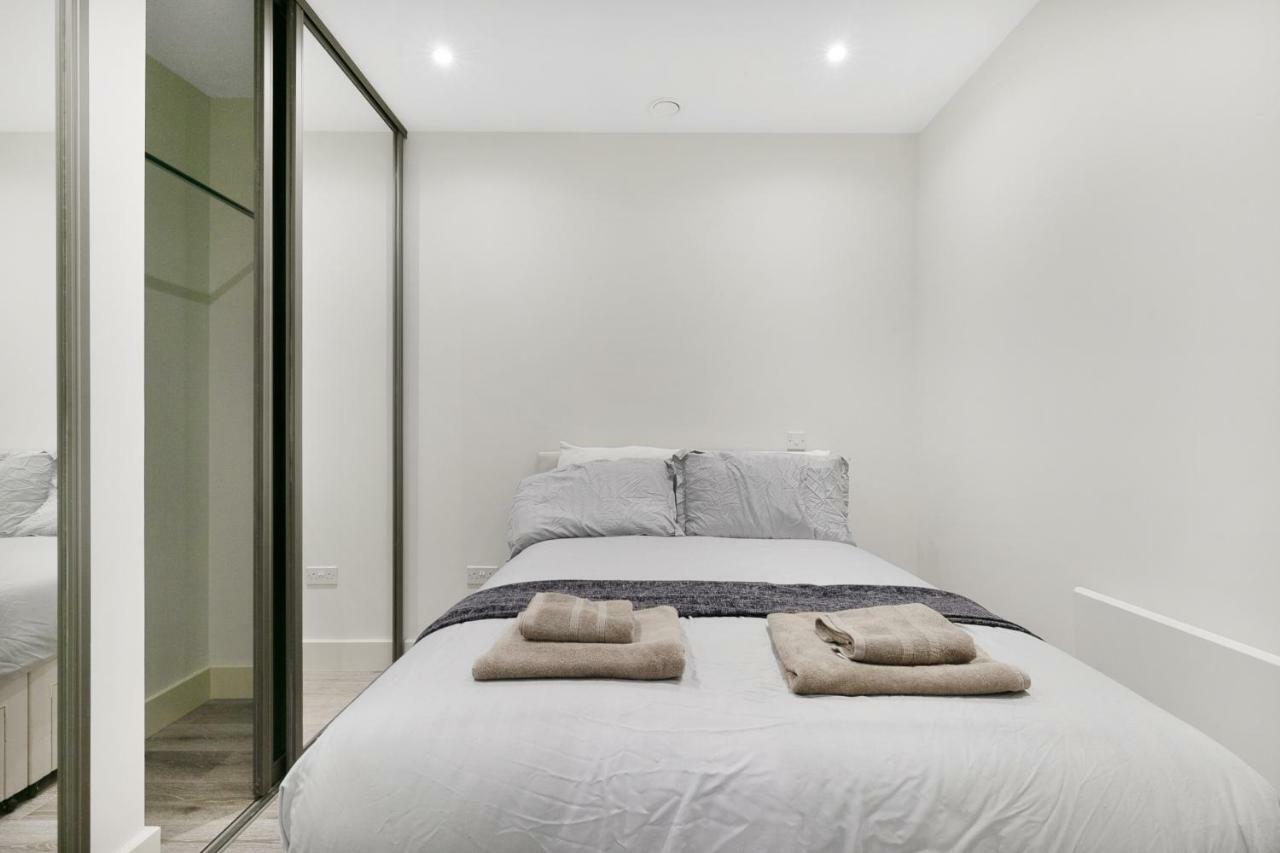 Mondial Apartments At Heathrow Harmondsworth Exteriér fotografie