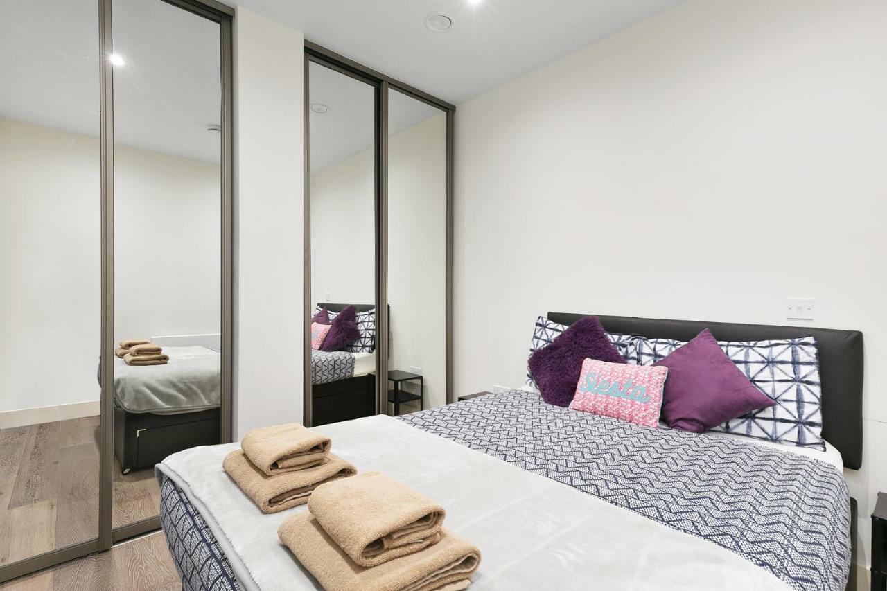 Mondial Apartments At Heathrow Harmondsworth Exteriér fotografie
