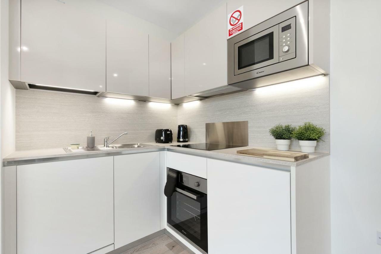 Mondial Apartments At Heathrow Harmondsworth Exteriér fotografie