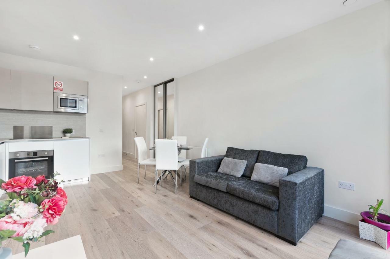 Mondial Apartments At Heathrow Harmondsworth Exteriér fotografie